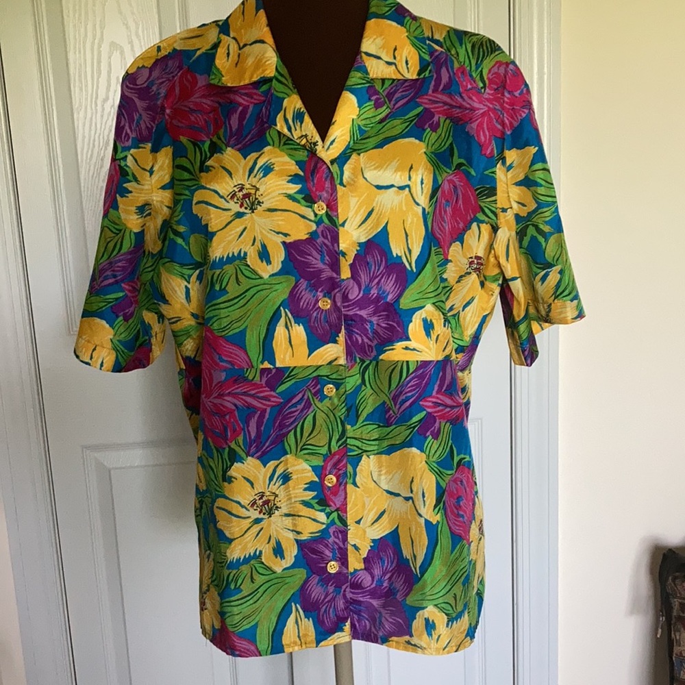 Vintage Compositions brand floral pattern blouse